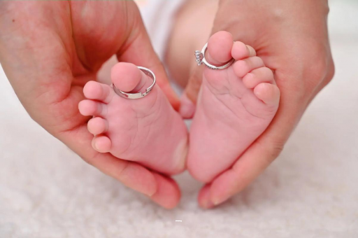 白银孕妇怎样预防妊娠纹